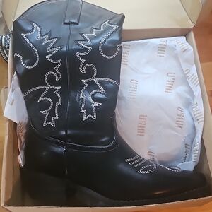 IDIFU Black Western Cowboy Boots